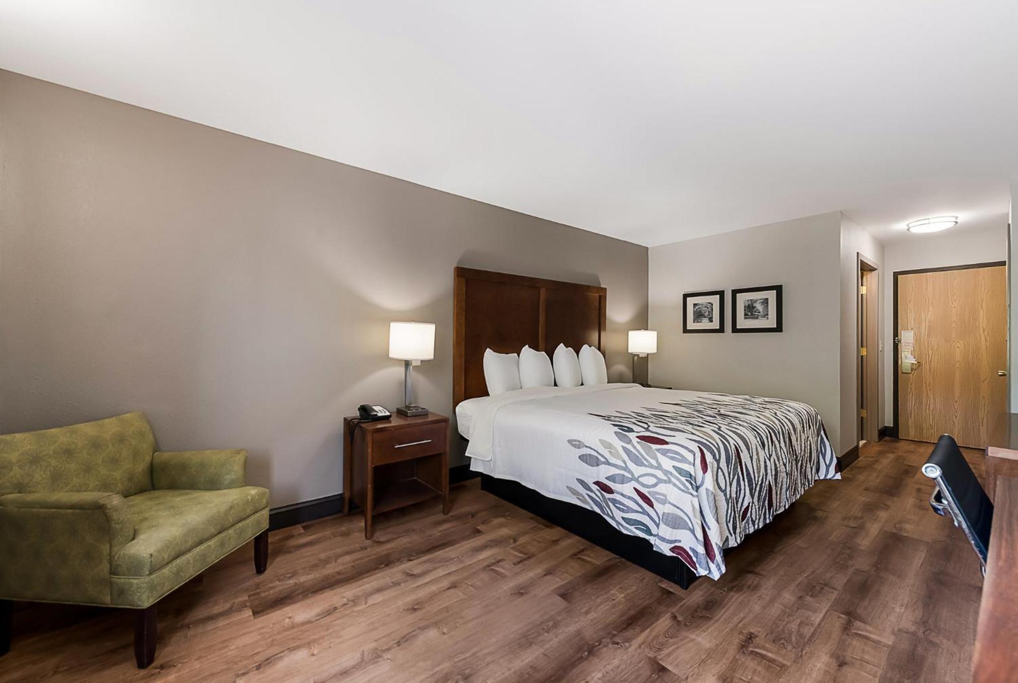 Red Roof Inn Newport News - Йорктаун Екстер'єр фото