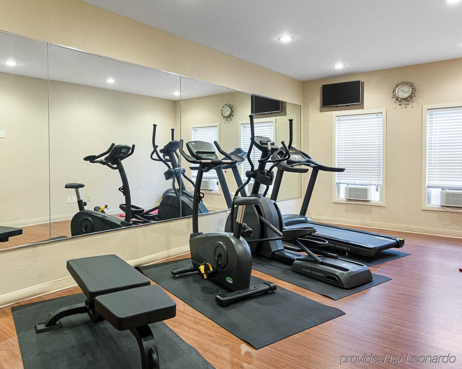 Red Roof Inn Newport News - Йорктаун Екстер'єр фото